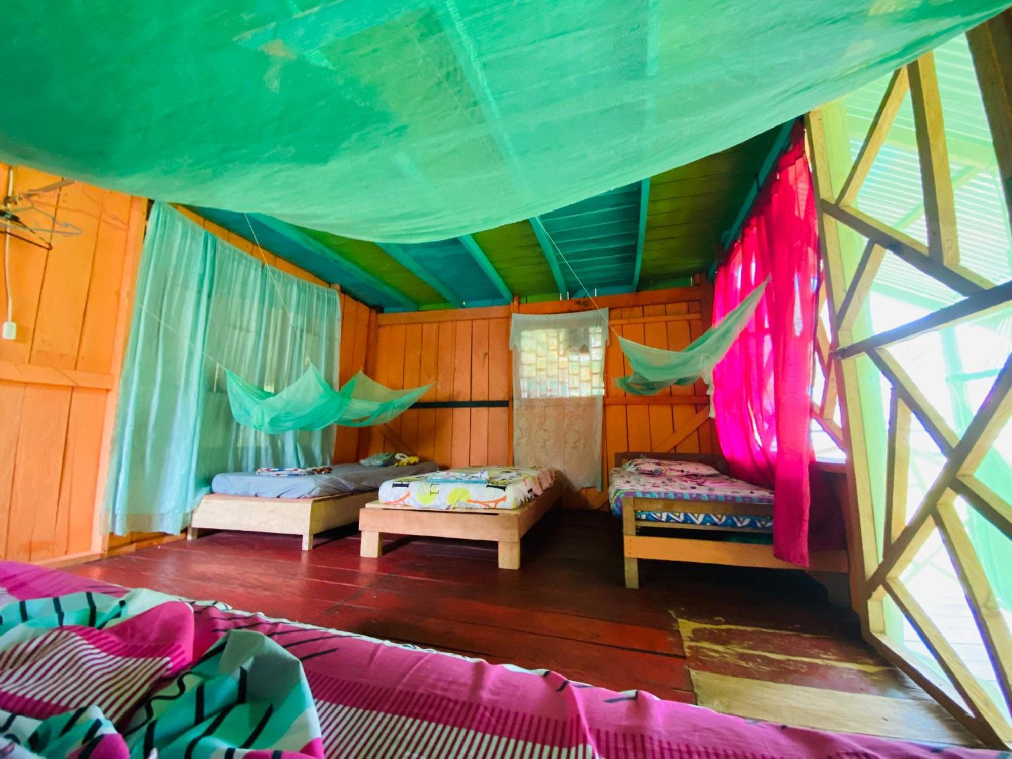 Hostal Buho Amazonas Tours Leticia Buitenkant foto