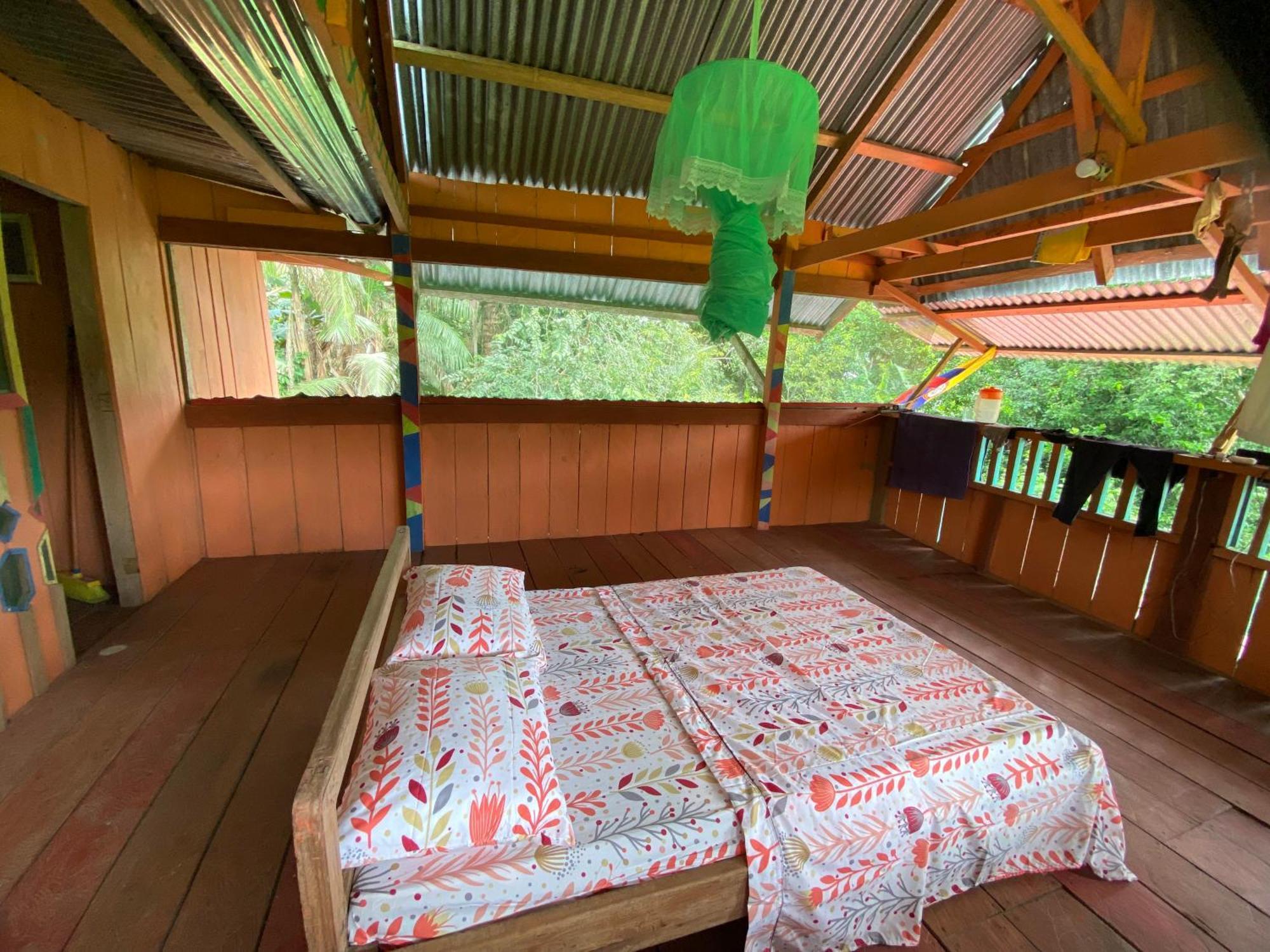 Hostal Buho Amazonas Tours Leticia Buitenkant foto